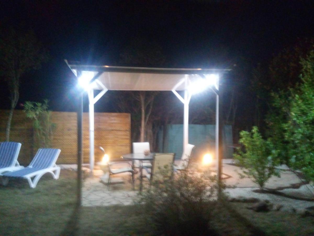Gite Climatise L'Oisellerie Castelnou Ngoại thất bức ảnh
